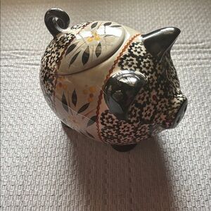 Temp-Tations Pig Ceramic Jar